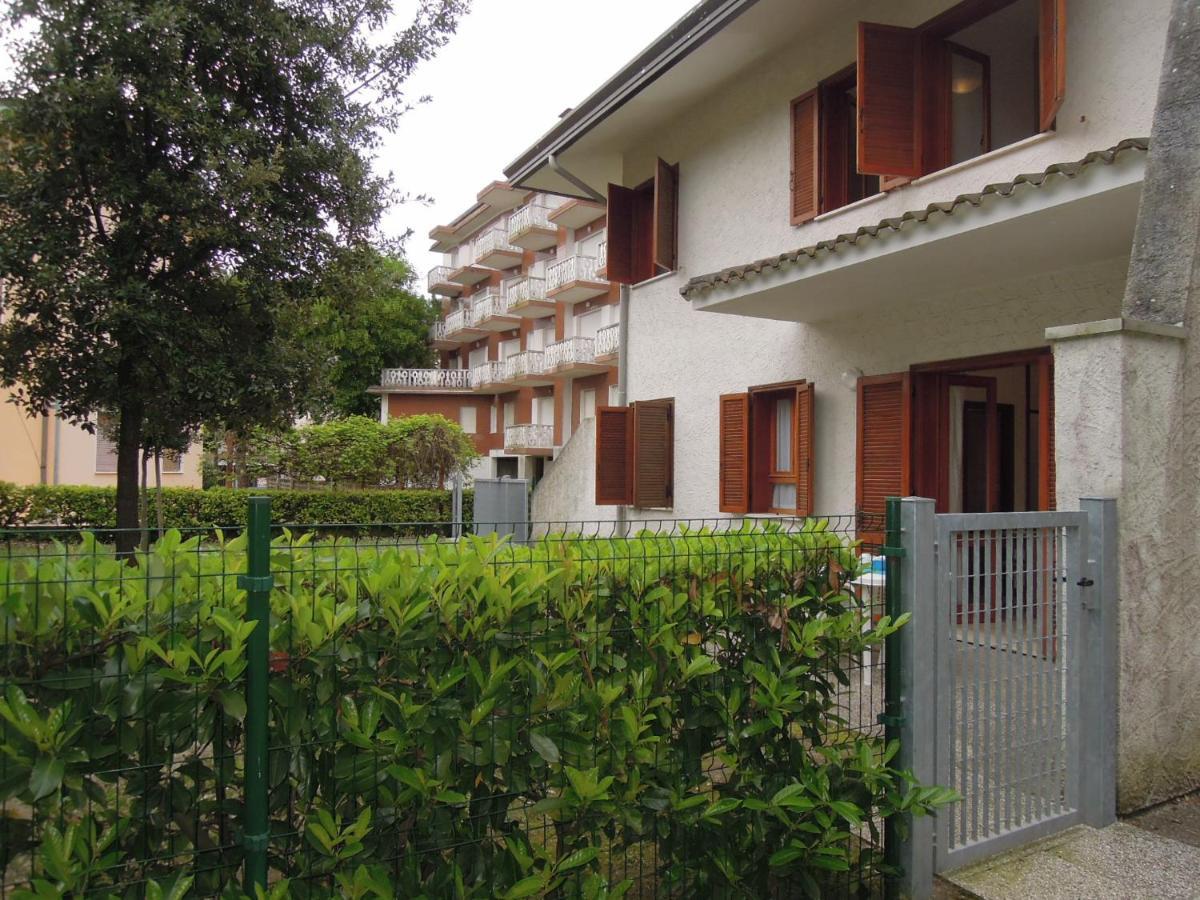 Villa Mery Bibione Exteriör bild