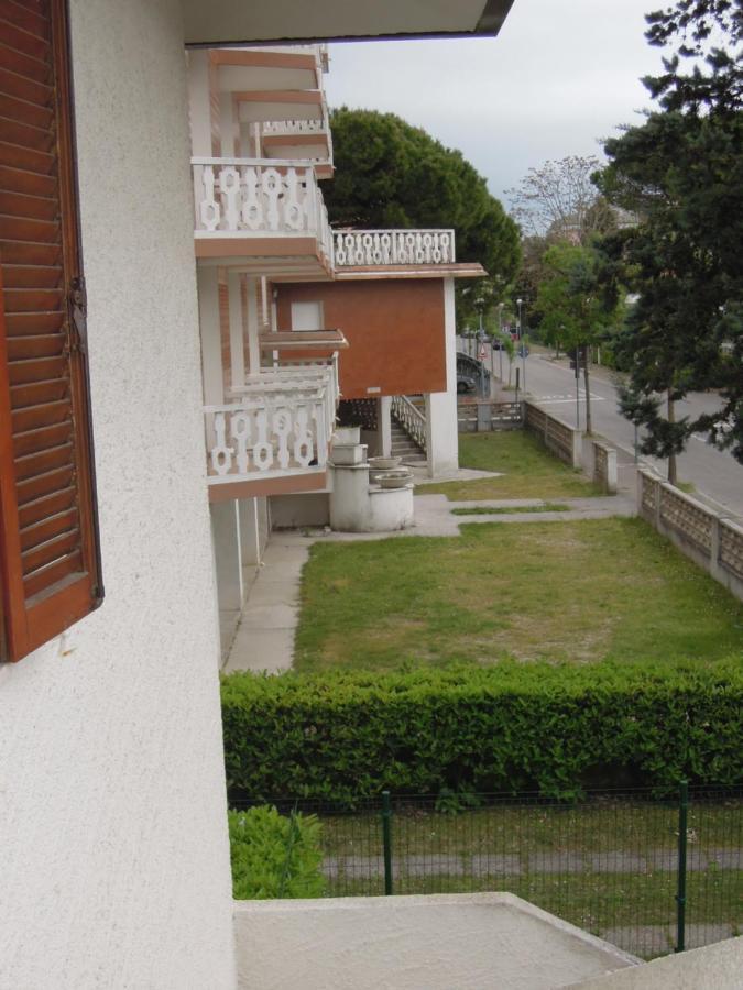 Villa Mery Bibione Exteriör bild
